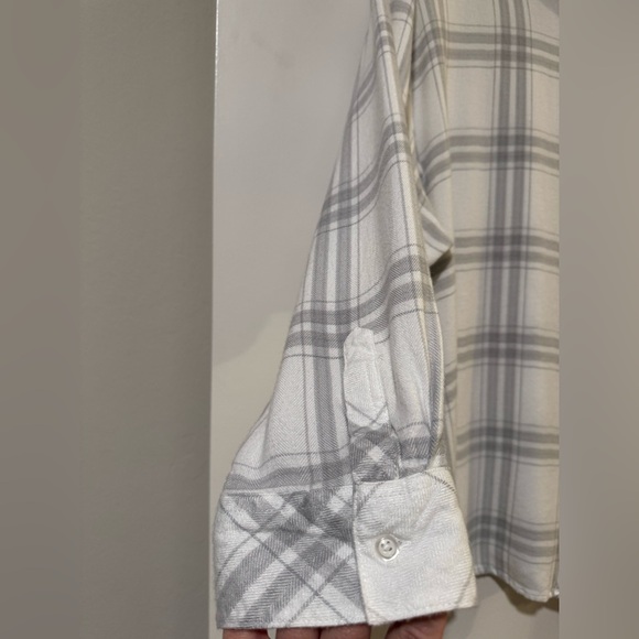 Well Worn white and gray super soft plaid 3x - Picture 4 of 6